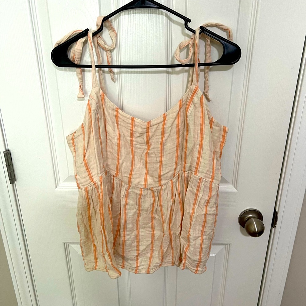 Old Navy Tank